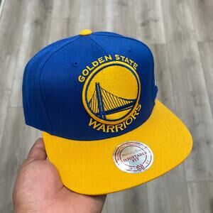 Mitchell & Ness Golden State Warriors XL Logo 2 Tone Snapback Hat